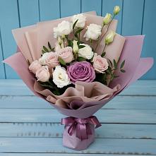 Букет цветов из:  Розы и Лизиантусы в Тарбагатае