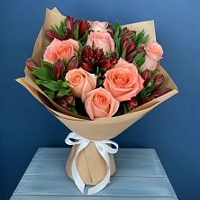 Букет цветов из:  Розы и Альстромерии в Тарбагатае
